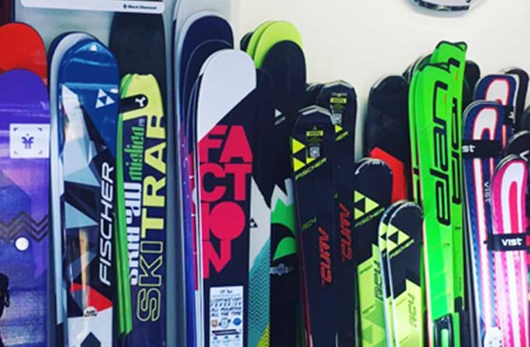 Escuela de esquí Baqueira Beret. Clases esquí y Snowboard - SF RENTAL