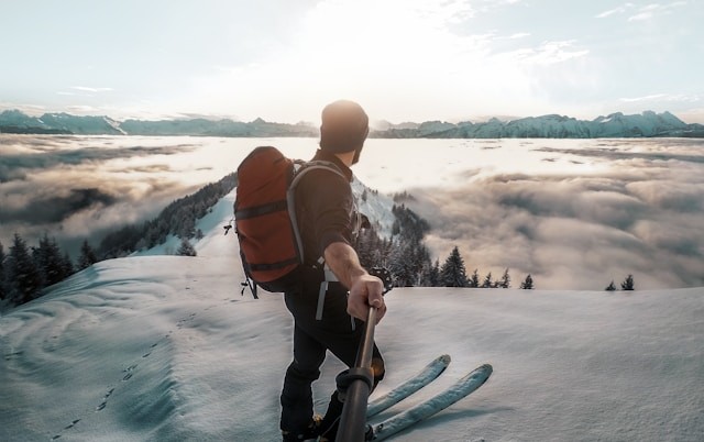 Cómo adaptar tu técnica de esquí según el tipo de nieve: guía práctica