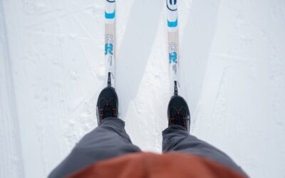 Errores que te hacen esquiar más lento y cómo corregirlos: Mejora tu rendimiento en la nieve